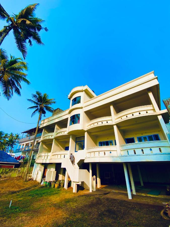 Hellovarkala Beach Resort Exterior photo